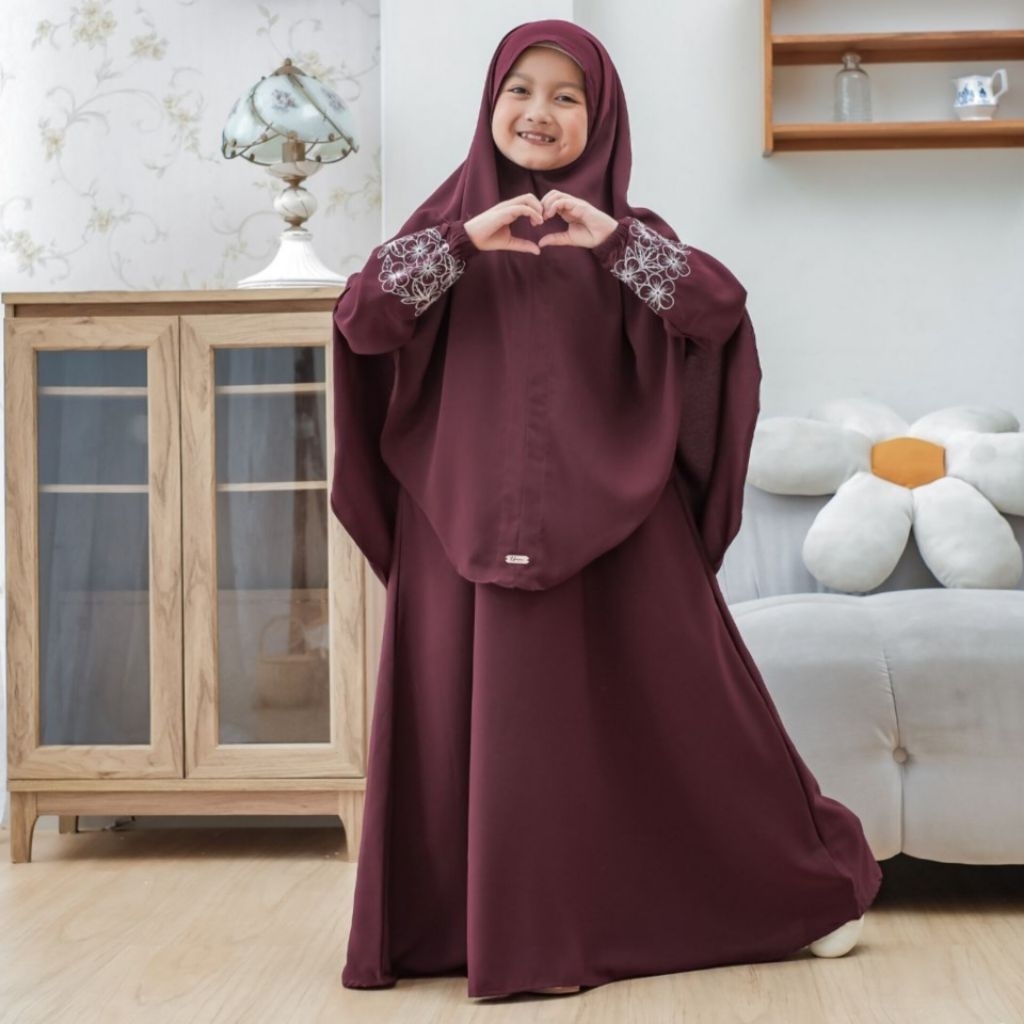 Series Rayhana | Gamis Anak Perempuan | Abaya Set Hijab Free Cadar Tali | Gamis Bordir Set Anak Pere