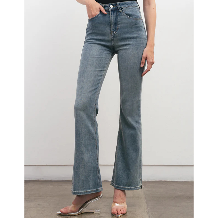 preloved Duma Official Lesley Jeans Denim Rp 789,000