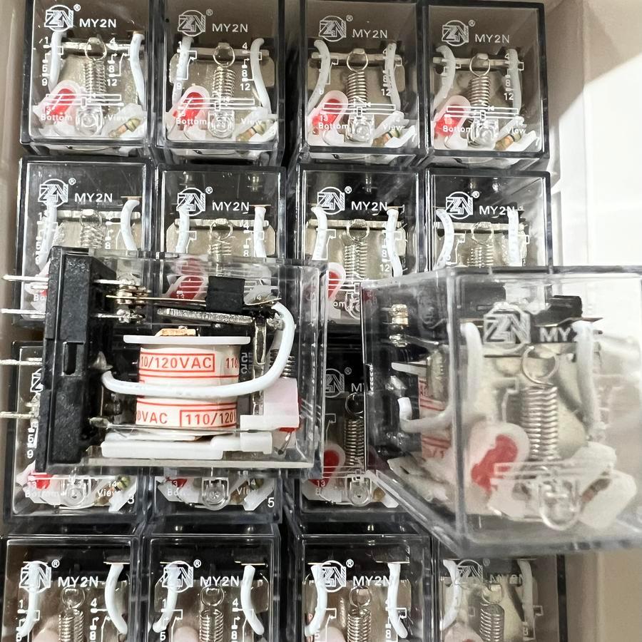 Relay rilay zn my2n 110volt 110v 110vac 110 v ac