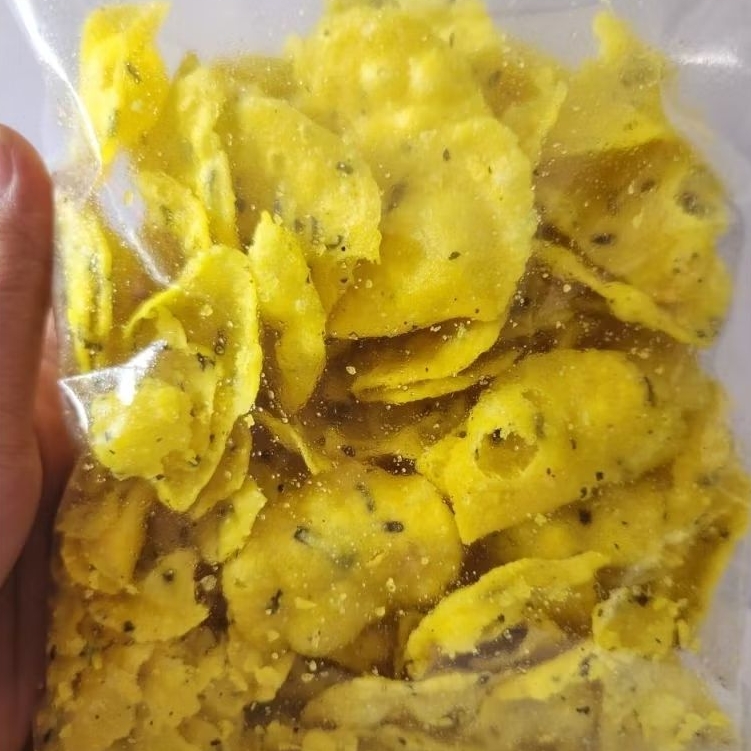 

Cemilan Khas Jawa Barat Comring Bawang 250 Gram Original Pedas Chili Oil Renyah Gurih Nikmat