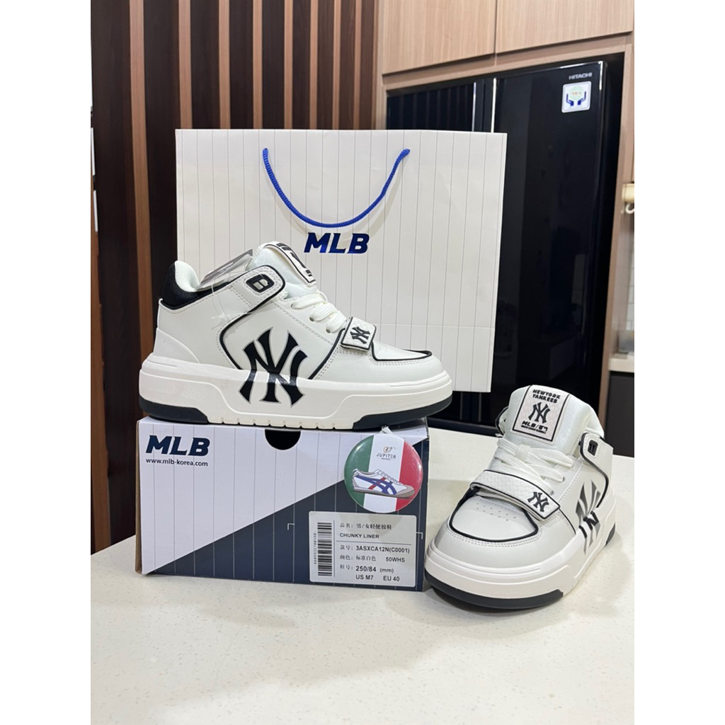 MLB公式正規品 スニーカー Chunky Liner Basic SLNY (White)