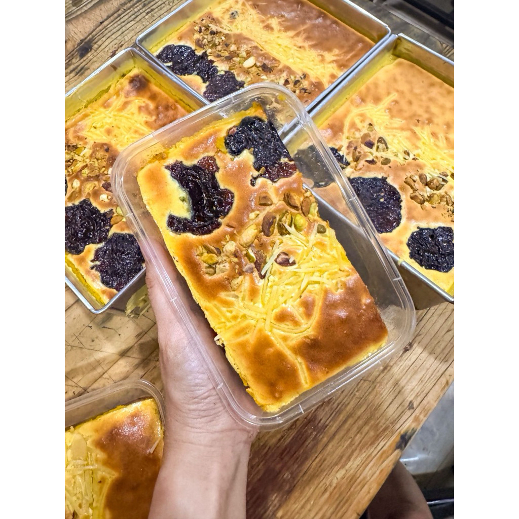 

Kue Lapis Legit Premium Legenda Tanpa Tepung