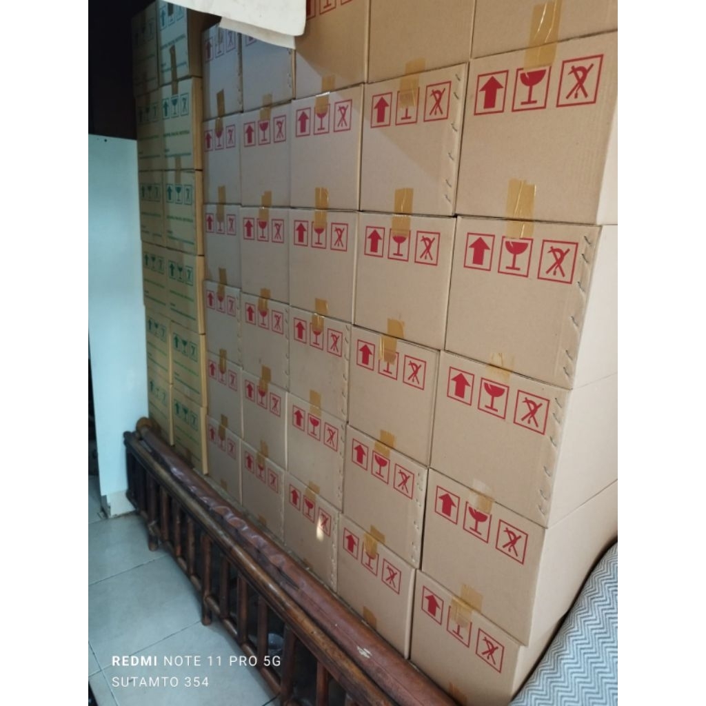 

Kripik Pisang Per Karton Isi 3kg