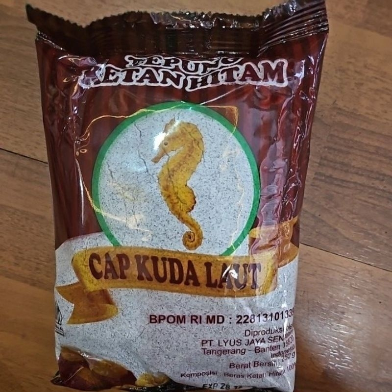 

Tepung Ketan Hitam Kuda Laut Cap 250g Kemasan Rapi