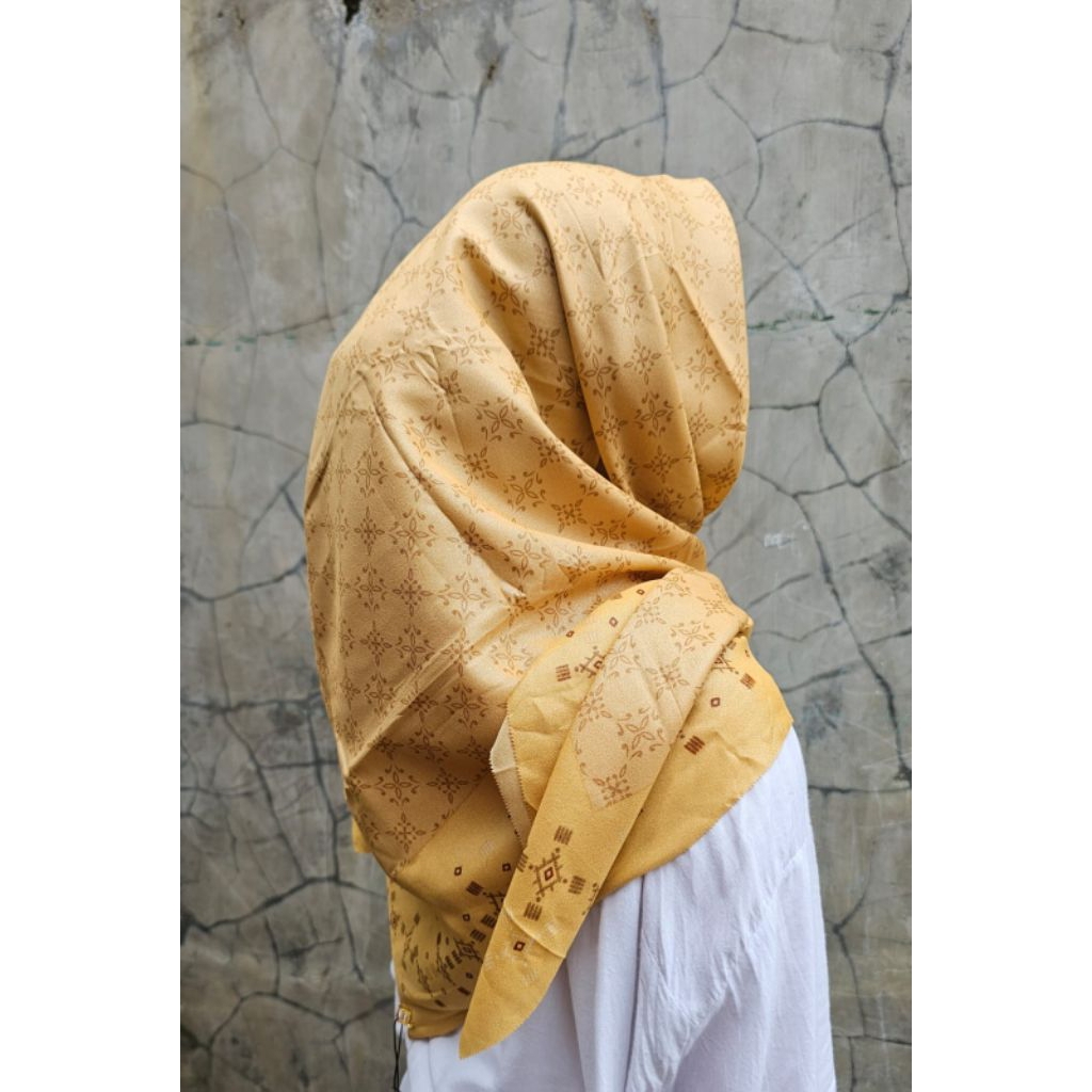 Umama Scarf - Segiempat Luxury Motif Icon