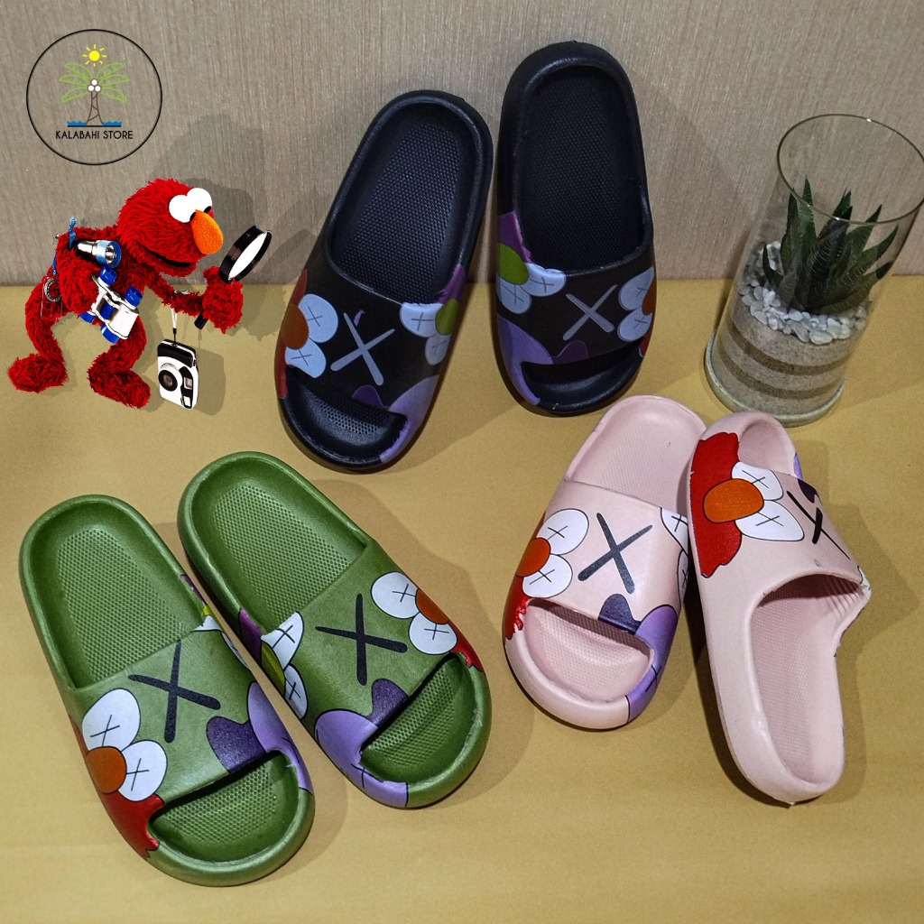 Sandal Slop / Sendal Slide KAWS X Sesame Street Slip On EVA Anti Slip Unisex - Inno 9022 (35-40)