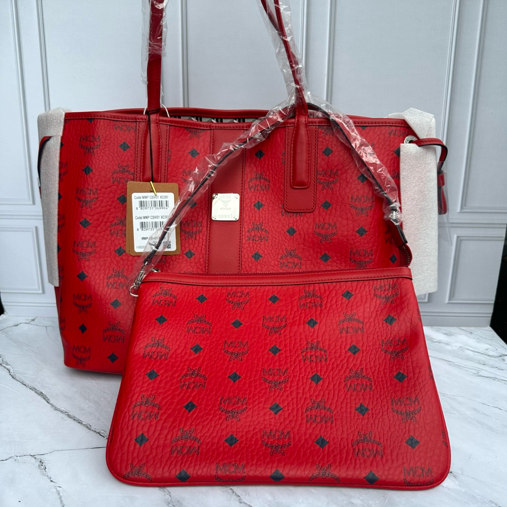 MCM medium tote bag red