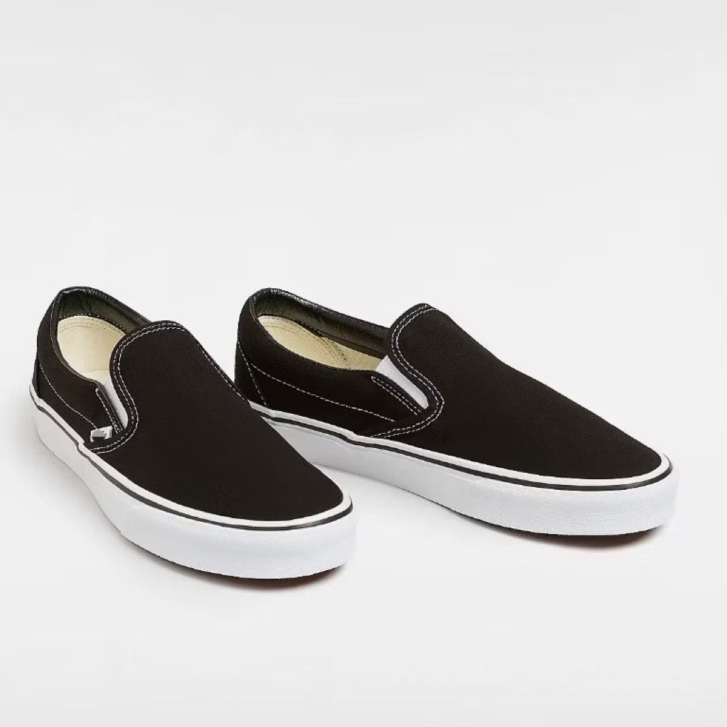 Sepatu Slip On Polos Pria Wanita