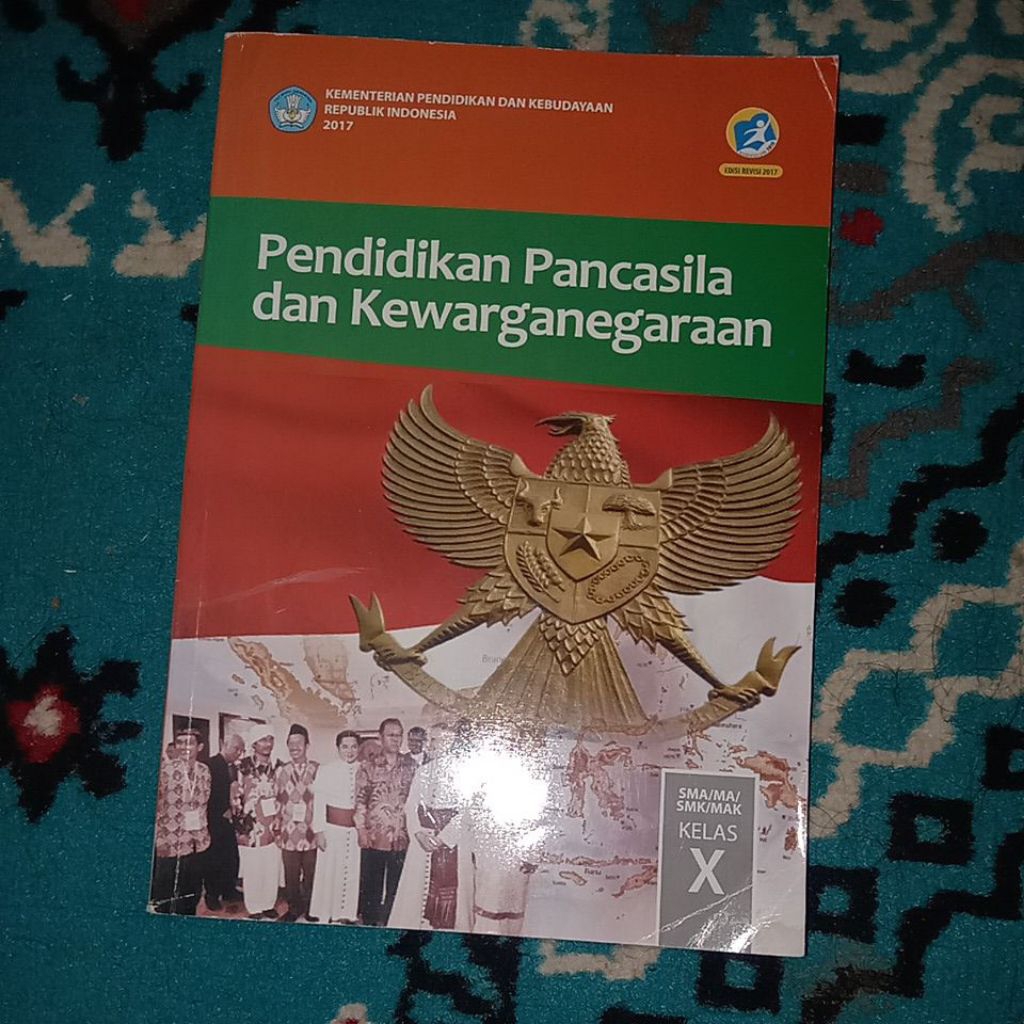 

PKNKelasX