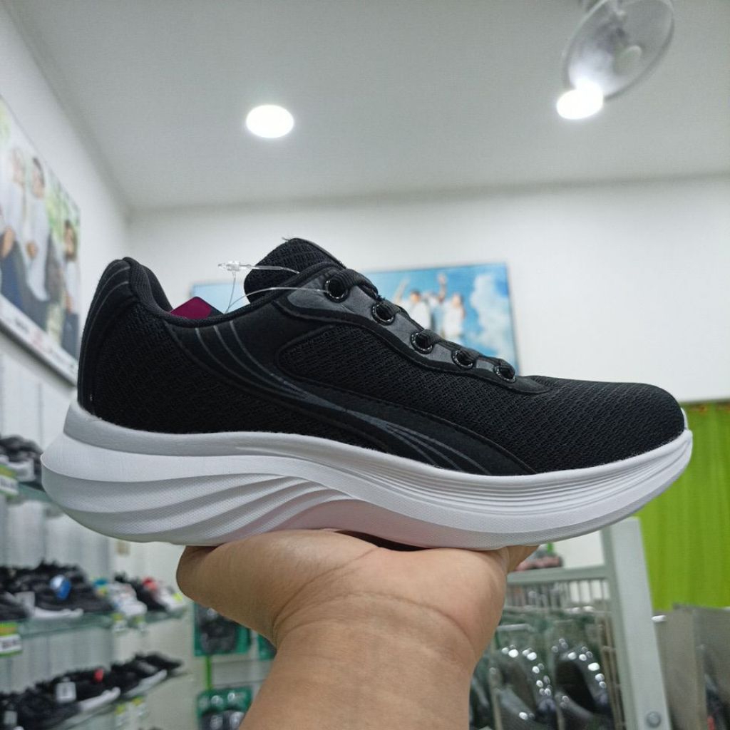 sepatu sekolah ANDO ASTRI HITAM PUTIH terbaru