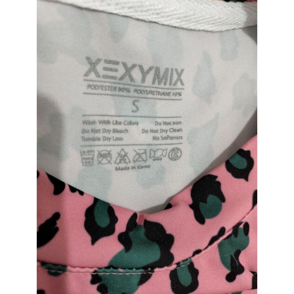 Xexymix leopard Crop