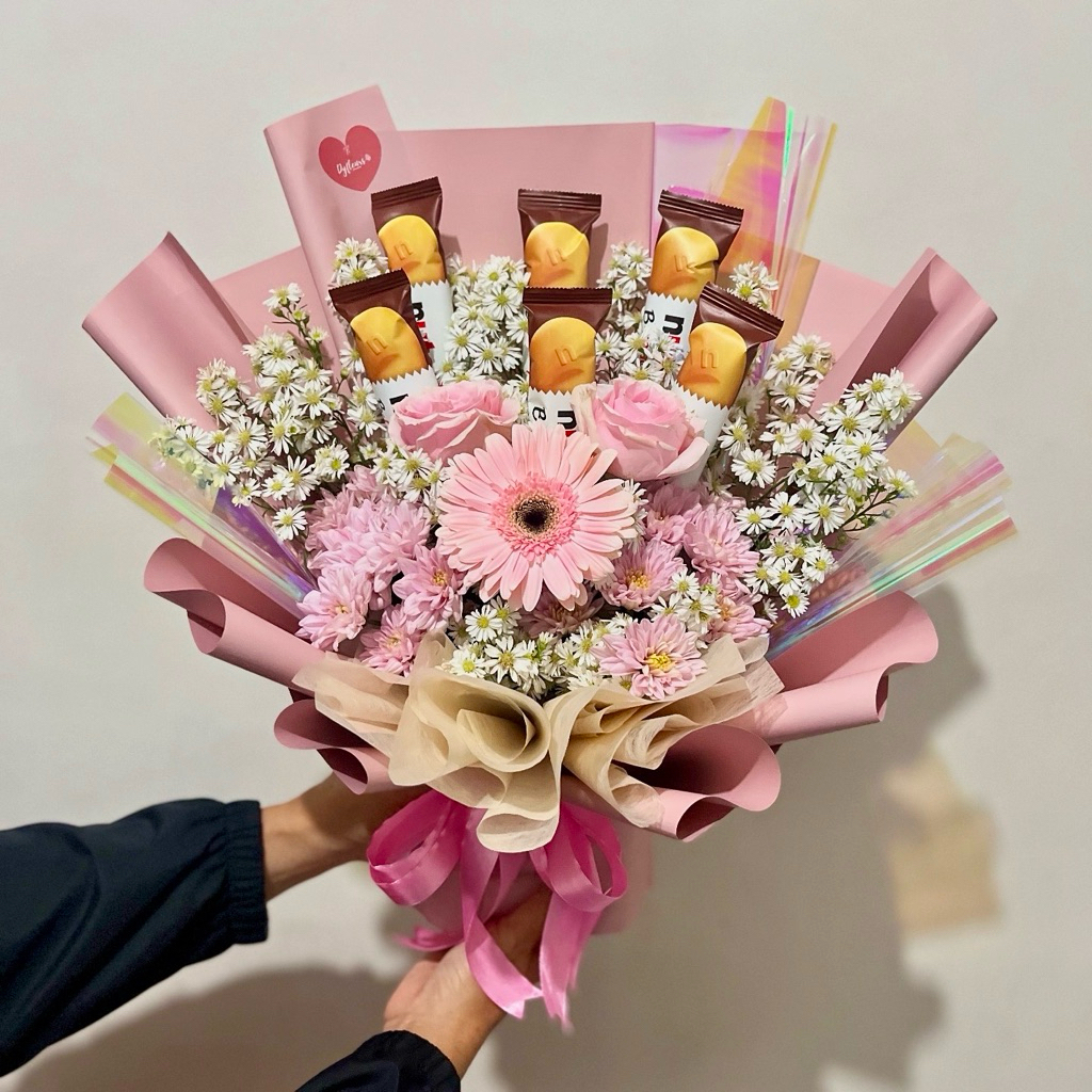 

(Khusus Jogja) Buket Bunga Asli dan Snack Coklat Nutella