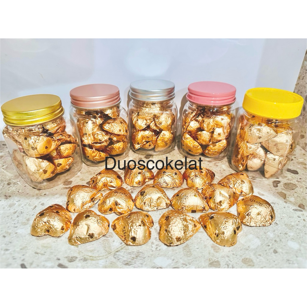 

cokelat beryl’s bentuk love asli Malaysia kemasan botol mini isi 15 pc