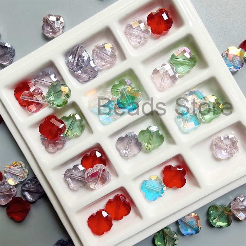 COD✨Ready Stock] Manik Kristal Bunga Semanggi Daun Empat Bunga Clover Komponen Aksesoris Gelang diy 