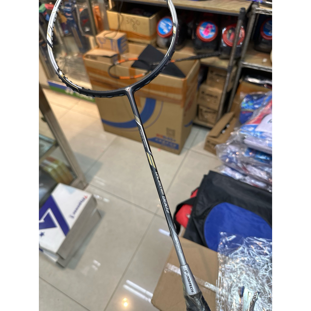 RAKET BADMINTON PROTECH UNLIMITED 900Z