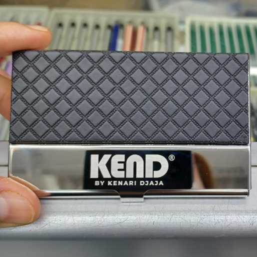 

Name Card Holder Kulit A04 - Harga Sudah Termasuk Custom Logo 1 Sisi