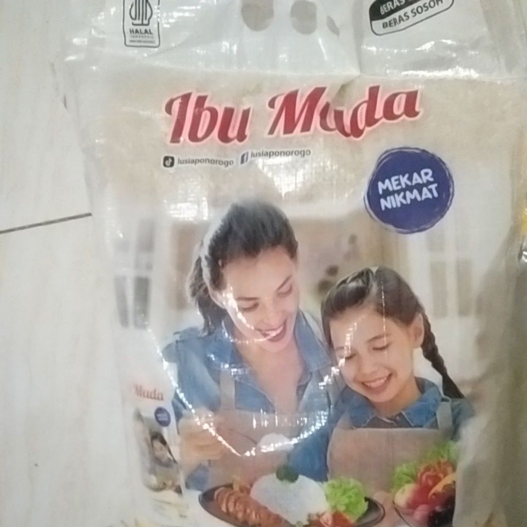 

Beras Punel merk Ibu muda 5 kg