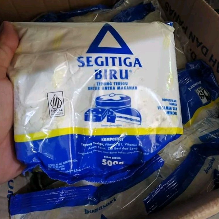 

Tepung Segitiga Biru 500 gr ECER