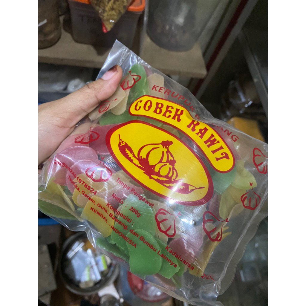 

krecek kerupuk bawang warna warni 200gr siap goreng