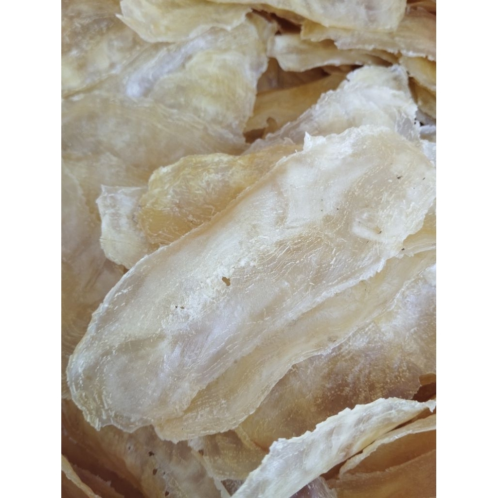 

kripik singkong kualitas super jumbo isi 1000 khas Madura kepeng kripik