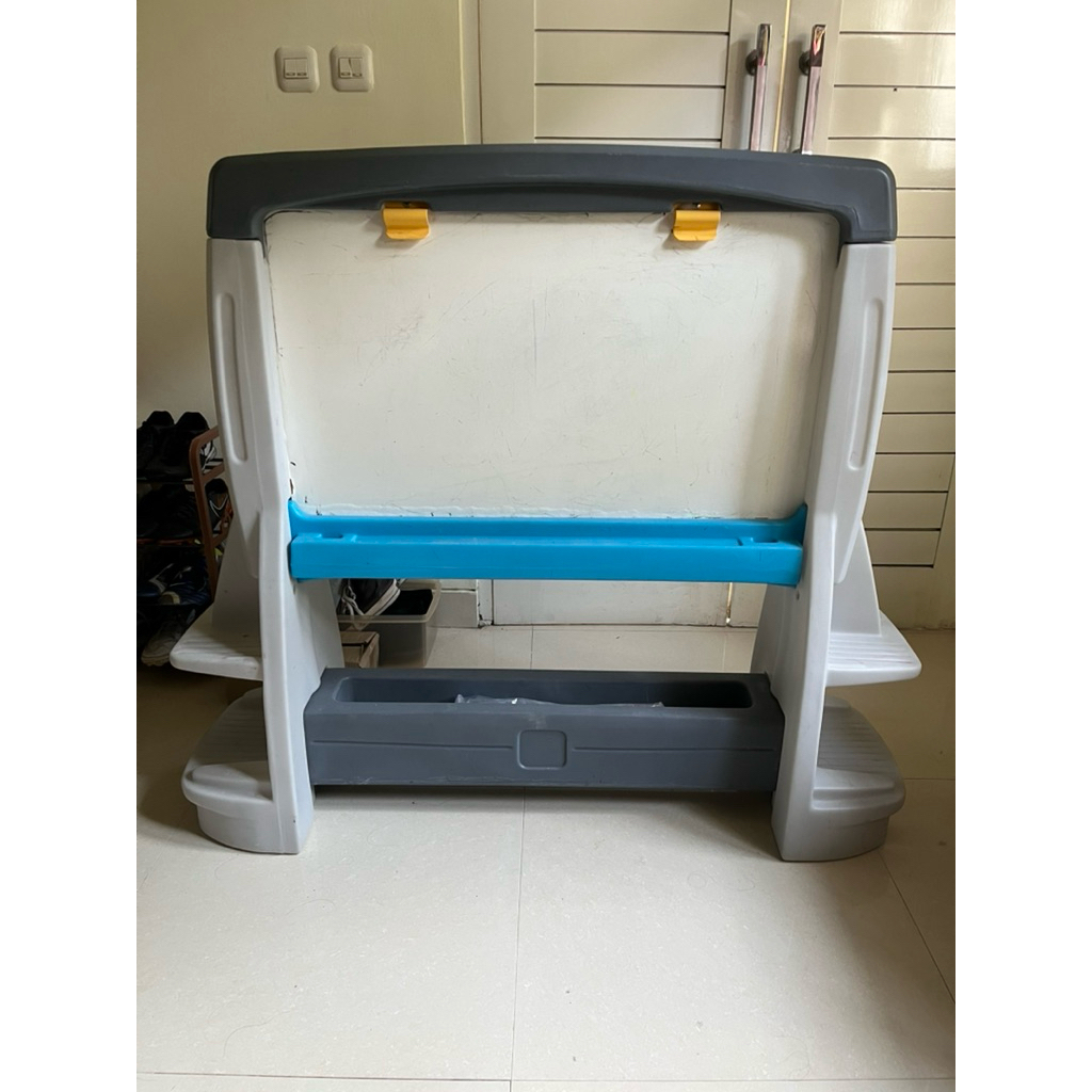 

Papan Tulis Anak Step2 Jumbo Art Easel Used Whiteboard Blackboard