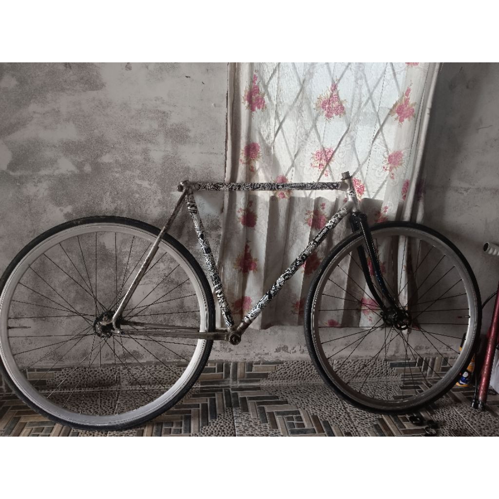 frame balap jadul 700c & fork jengki