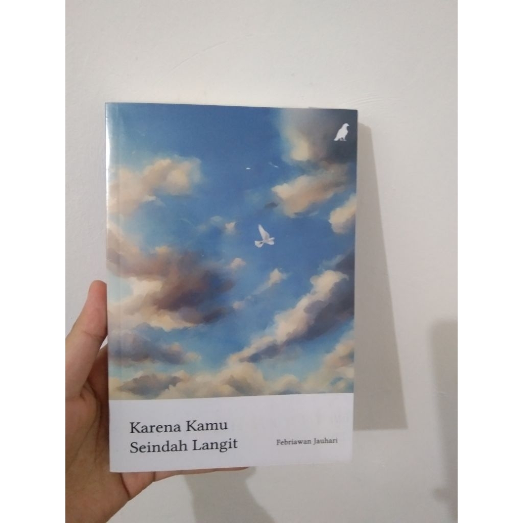Preloved Buku Karena Kamu Seindah Langit by Febriawan Jauhari