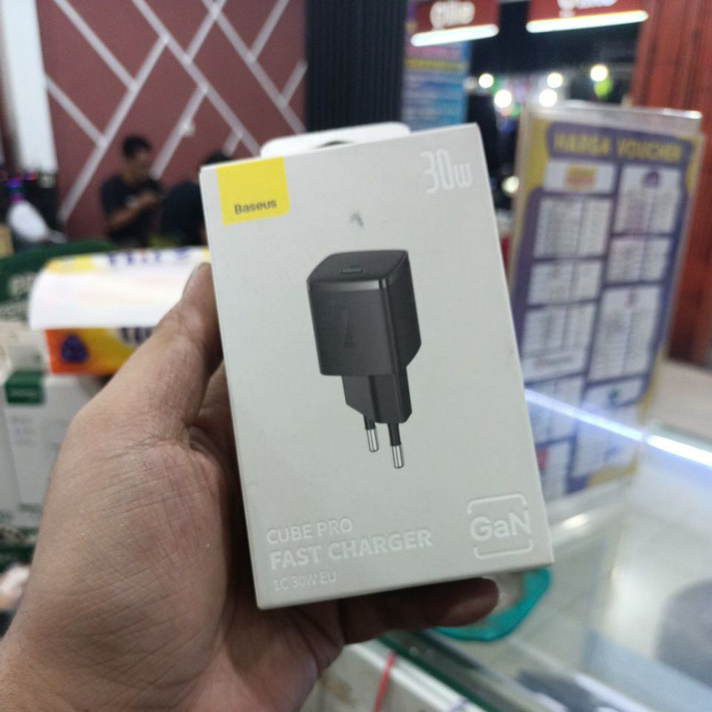 kepala charger baseus cube pro 30W