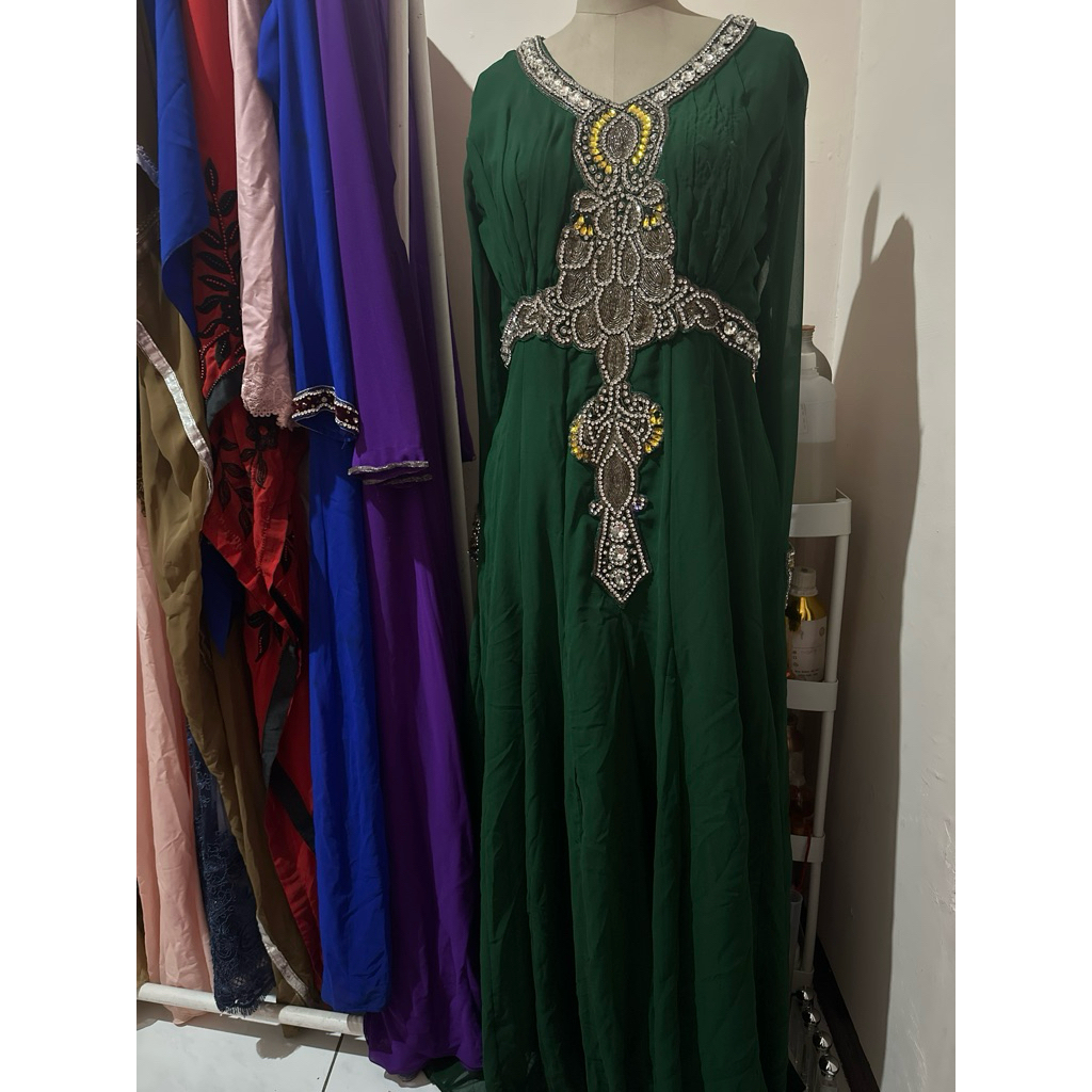 Gaun kebaya muslimah Preloved Hijau botol  FULL PAYET
