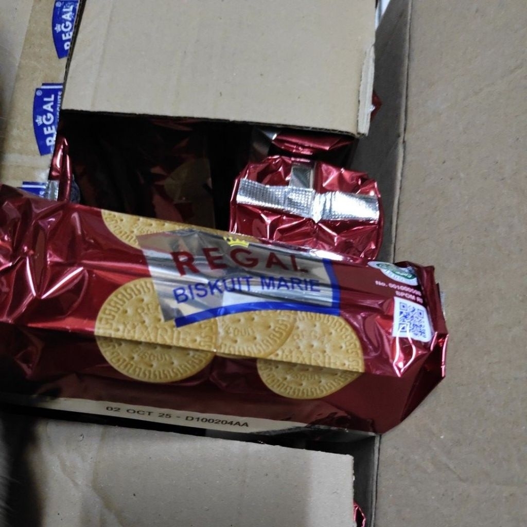 

BISKUIT REGAL 230 GRAM ( 1 PCS)