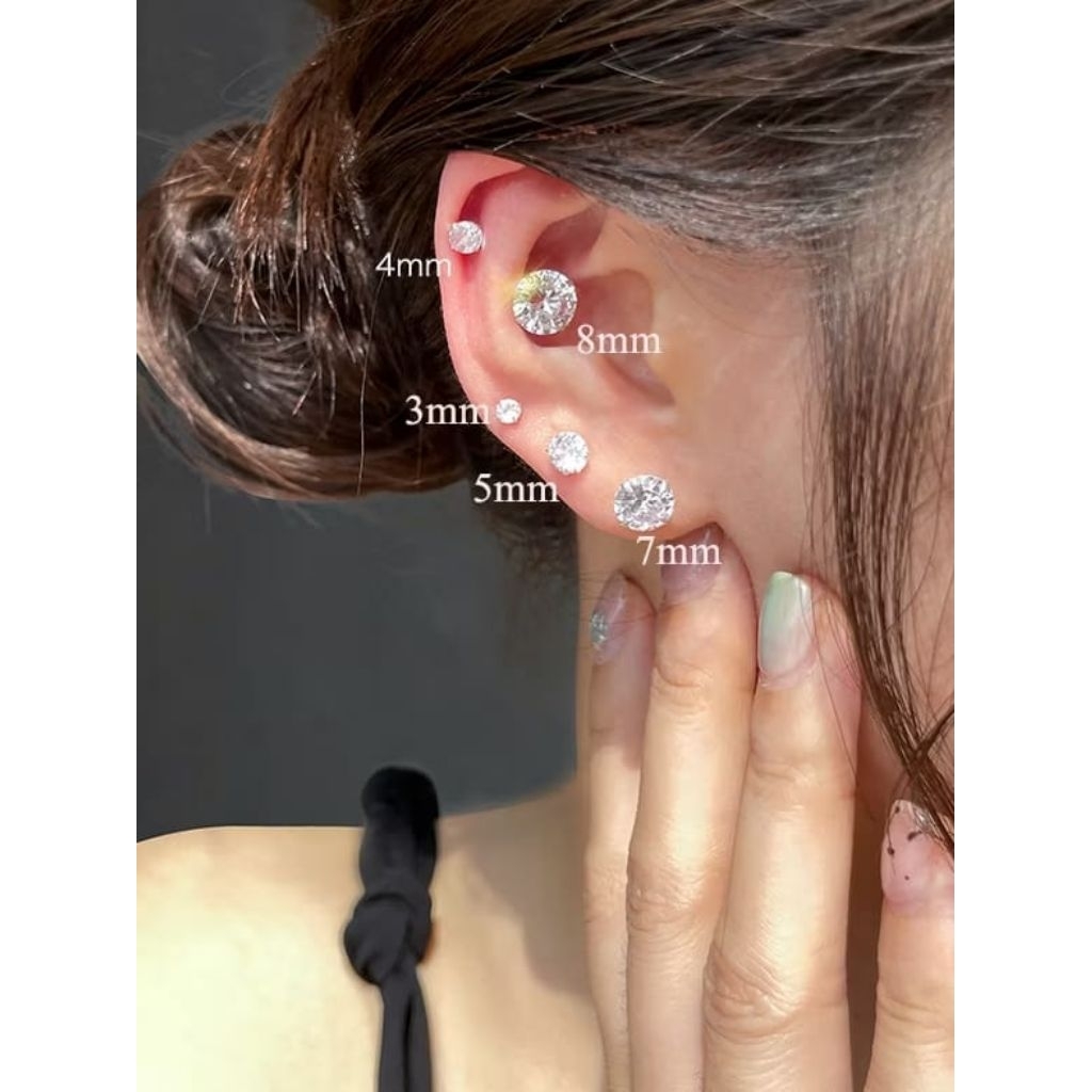 Anting Tusuk Giwang Titanium Ant Karat & Hitam Permata