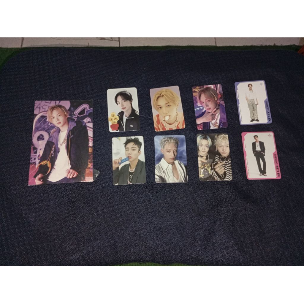 PC standing P1Harmony