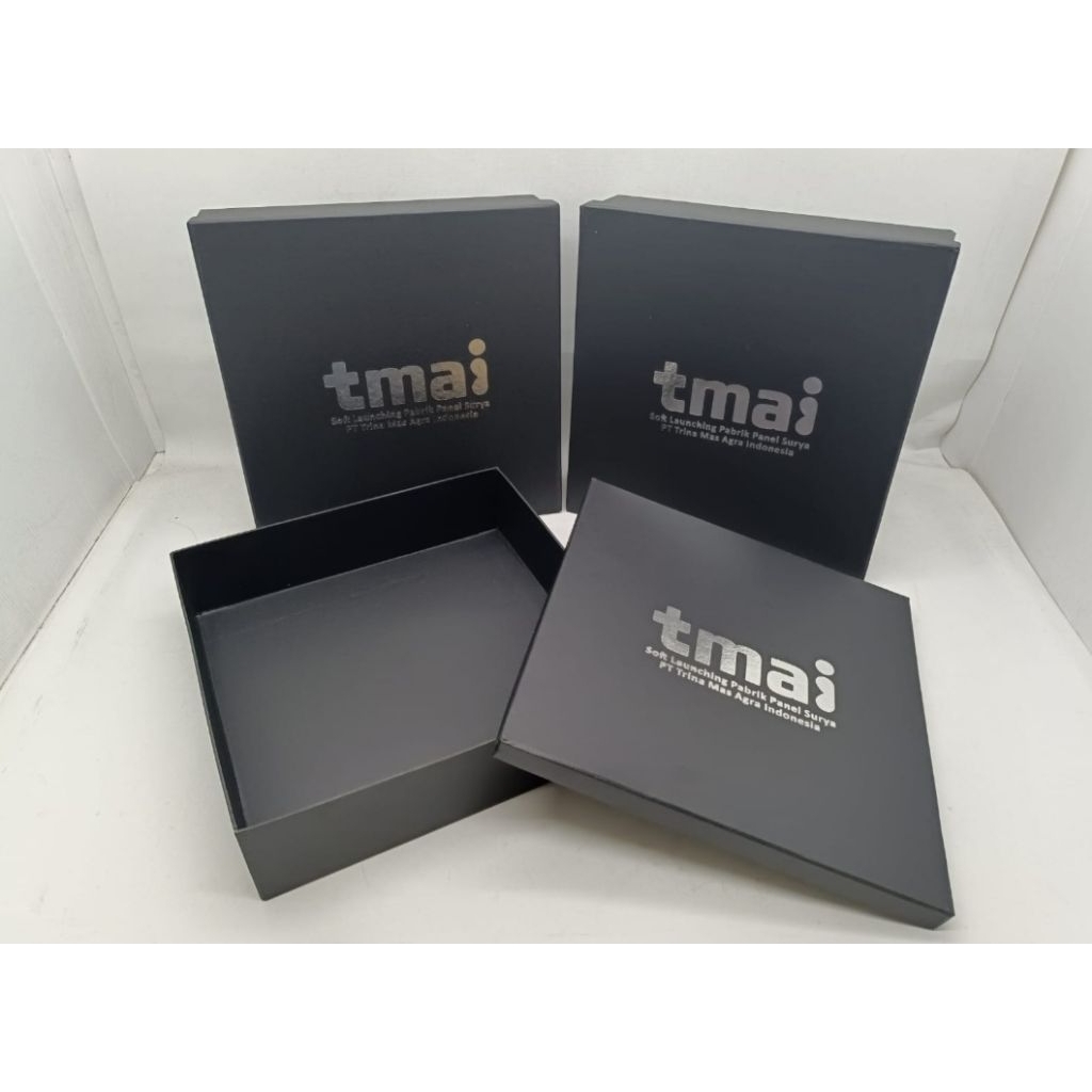 

HARDBOX CUSTOM (Branding Polly Stamp) Giftbox/Hardbox/Kado Ulang Tahun