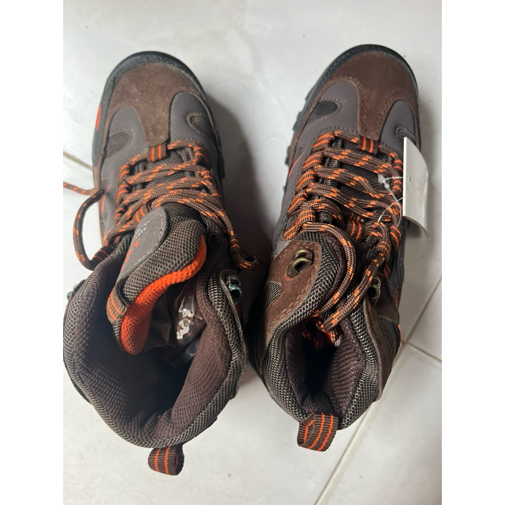 Sepatu Gunung SNTA Original