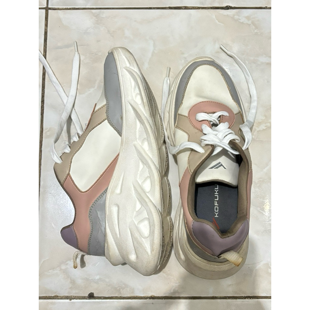 Preloved Sepatu Wanita Kofuku Ayumi Size 40