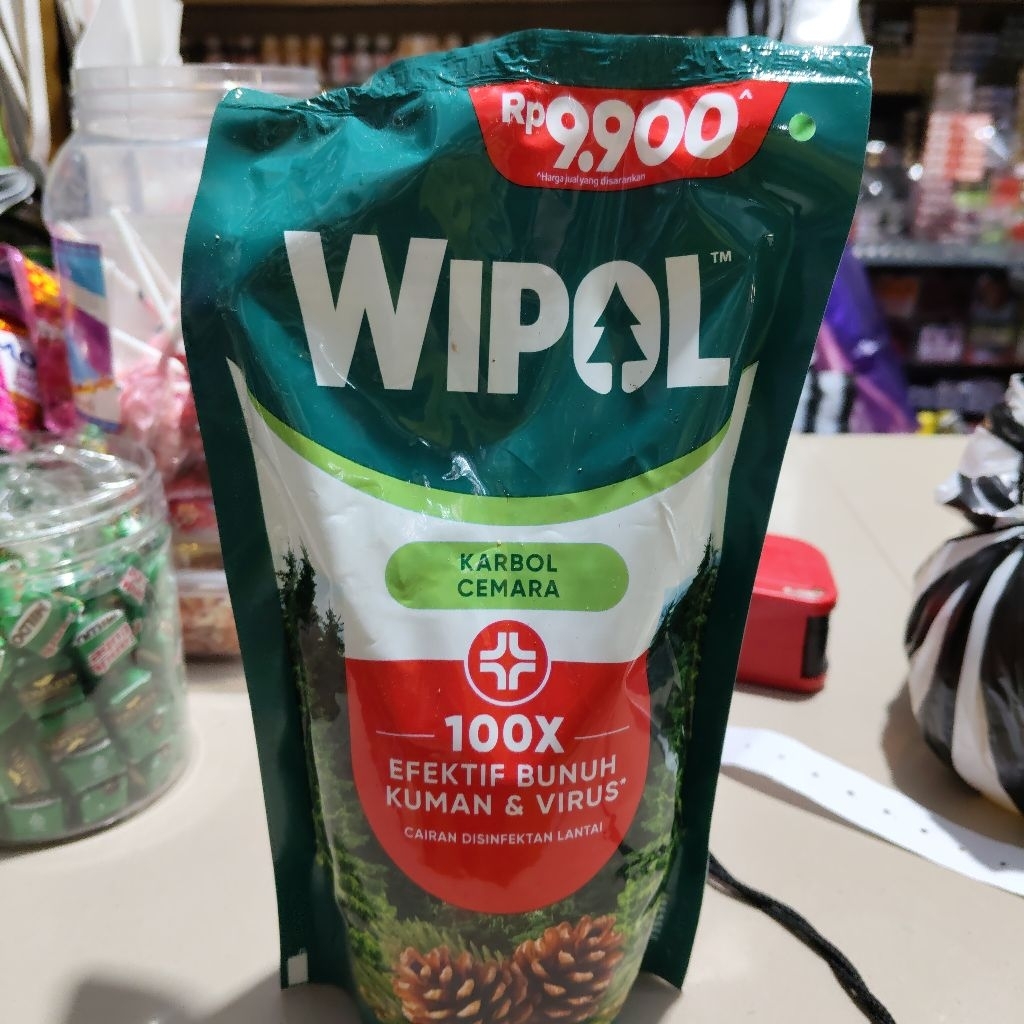 Wipol refill 390 ml