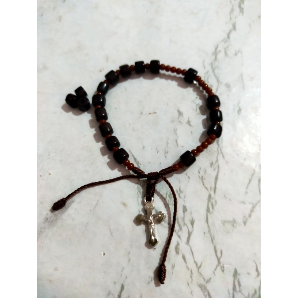 rosario gelang manik kayu kaokah hitam