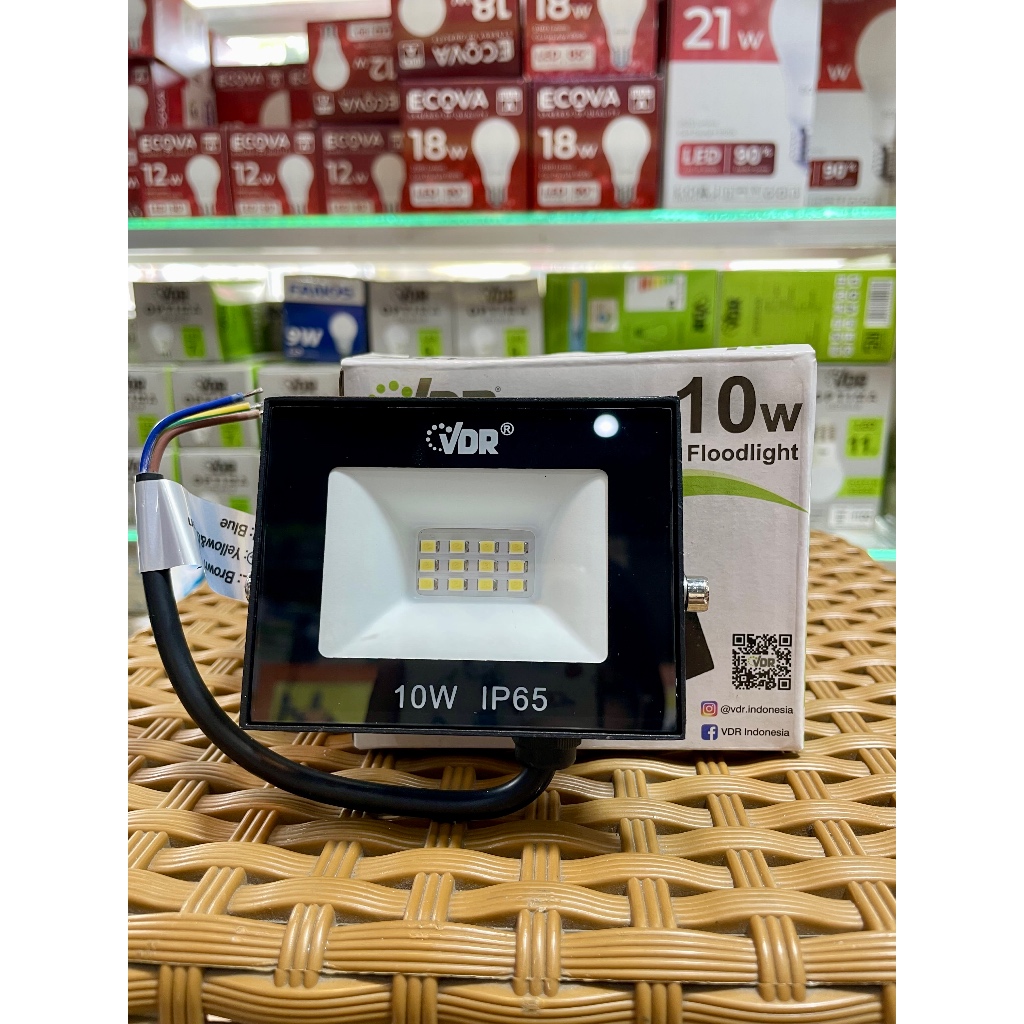 VDR Lampu Sorot Tembak Putih Floodlight 10W 20W 30W
