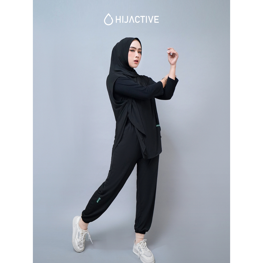 HIJACTIVE x SAEDA - Setelan Olahraga Wanita Muslimah Outer Hijab dan Celana Panjang Jersey Premium