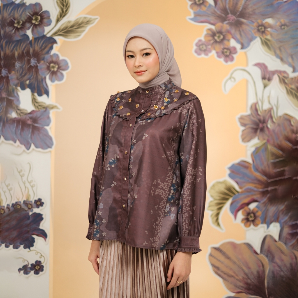 ZM Zaskia Mecca - Yumika Blouse Kemeja Wanita - Romansa Khatulistiwa - Bunga Simpur
