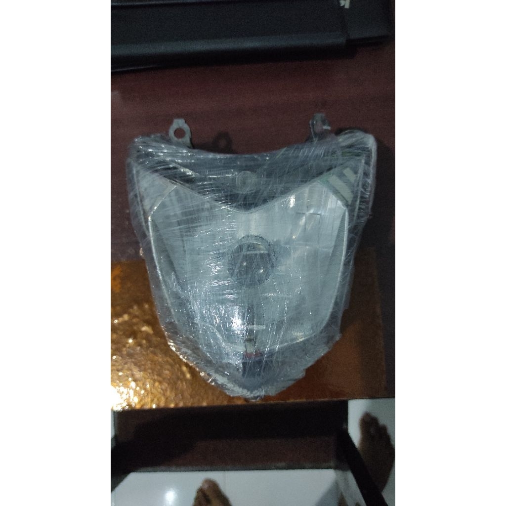 headlamp CB 150R OLD Vinyx H4 65 Watt