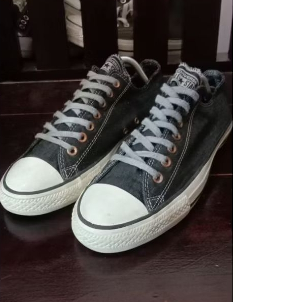 sepatu second Converse
