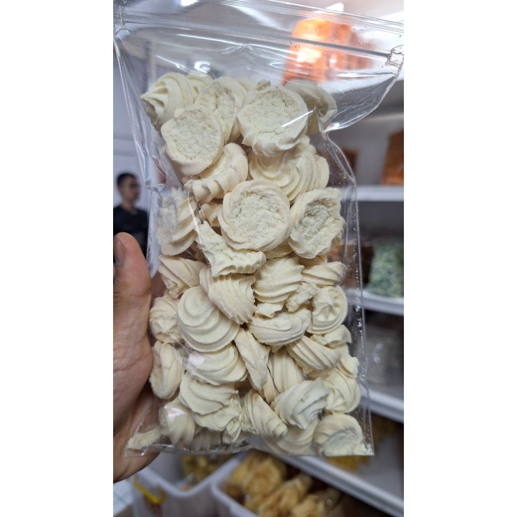 

Kue Sagu Keju
