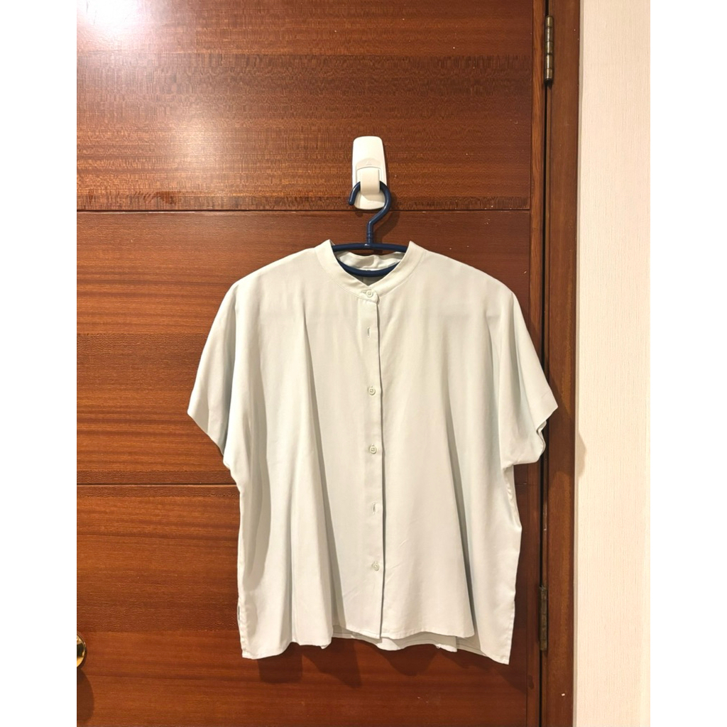 Uniqlo Women T-Shirt - Baju Wanita