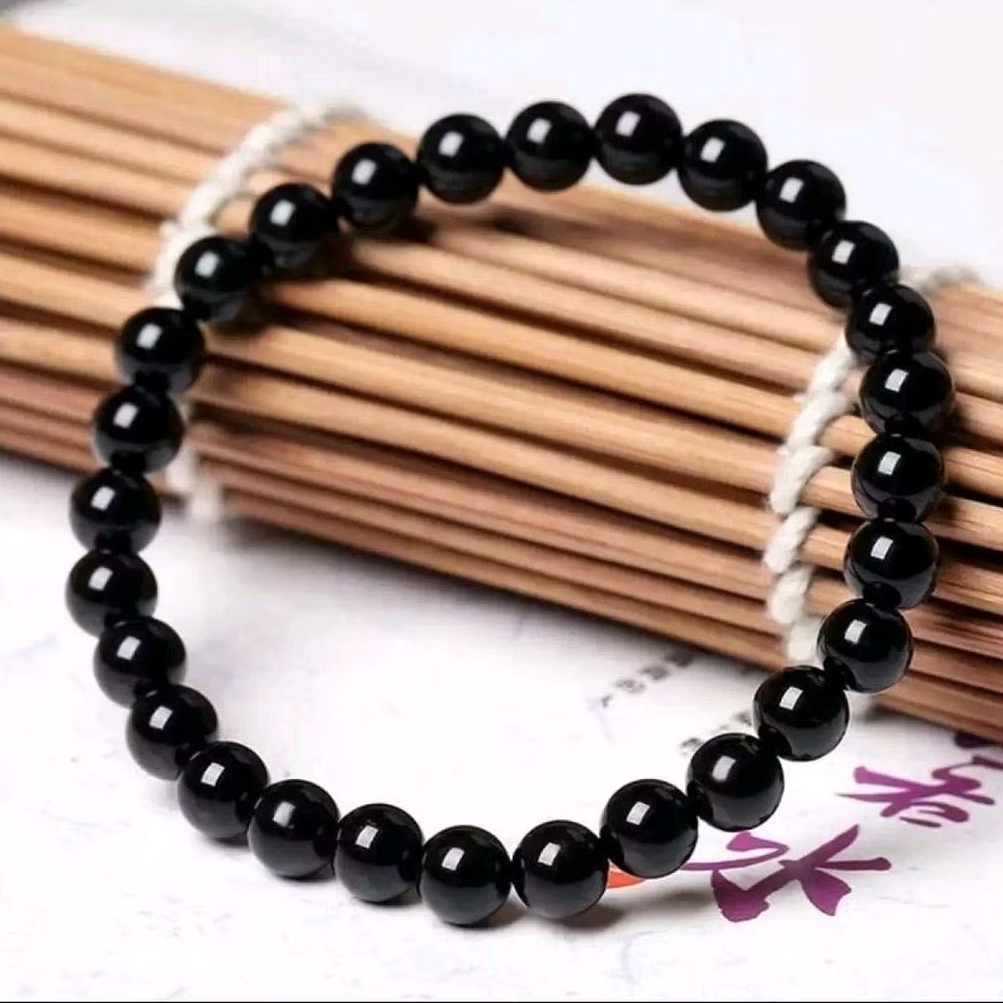 Gelang Batu Giok Asli Tali Merah Pria Wanita – Gelang Giok Natural Original Fashion Elegan Kekinian