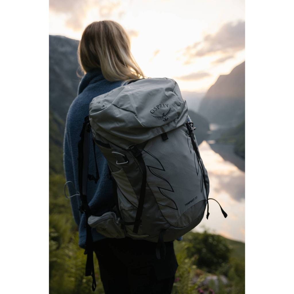 Tas Ransel semi carrier backpack Osprey Tempest 30 Pack