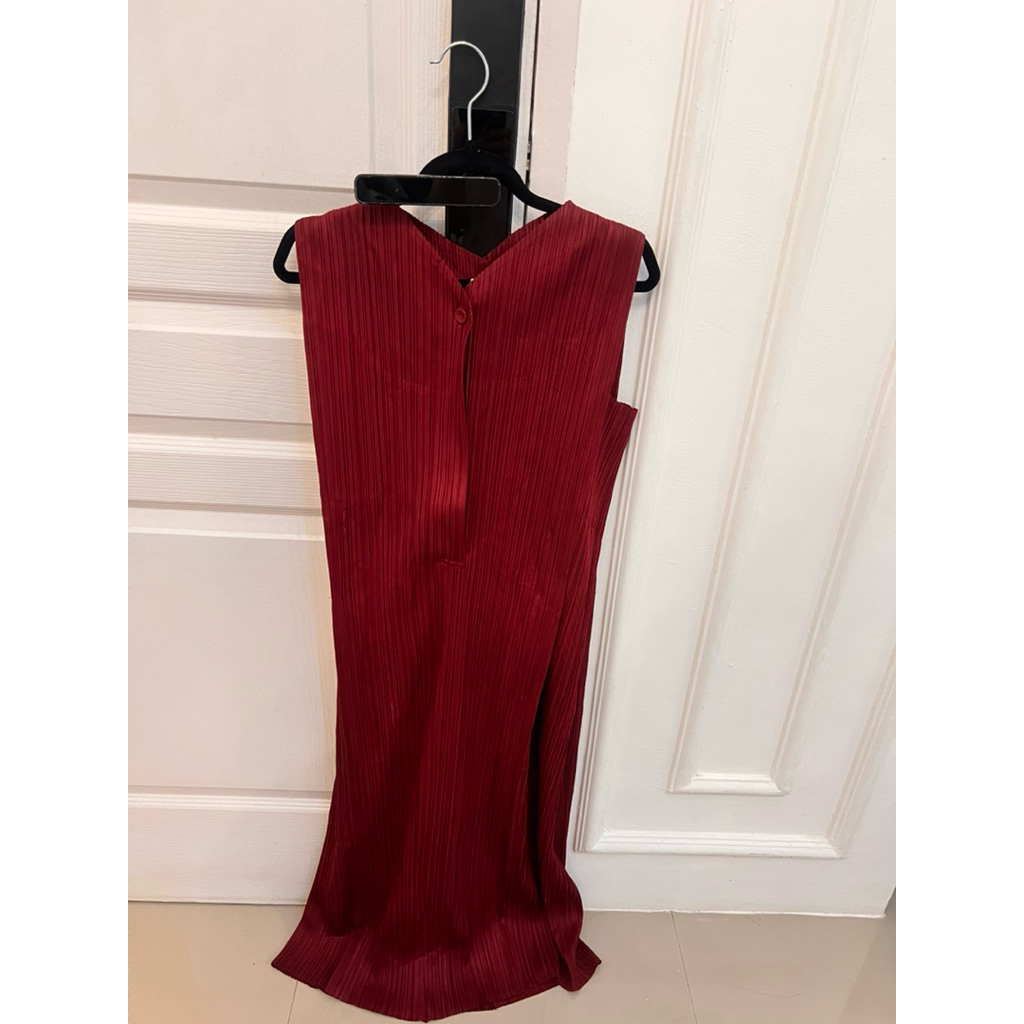 MOSCATO PLEATED DRESS