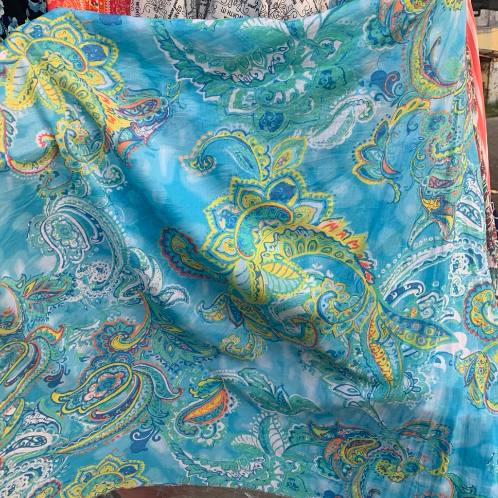 kain katun paris motif - kain katun paris premium - katun sutra paris motif - kain katun golehbu