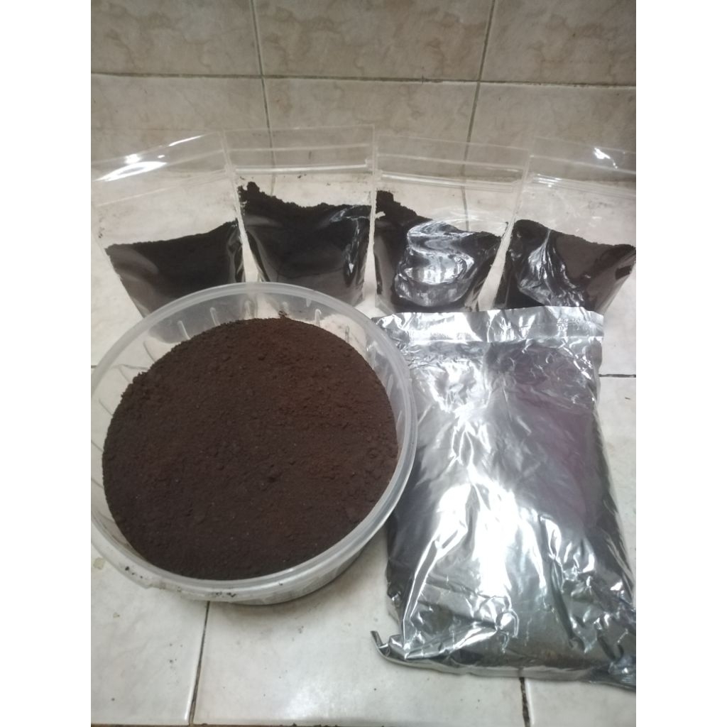 

kopi bubuk hitam 1kg, bubuk halus khas pedesaan.(New).