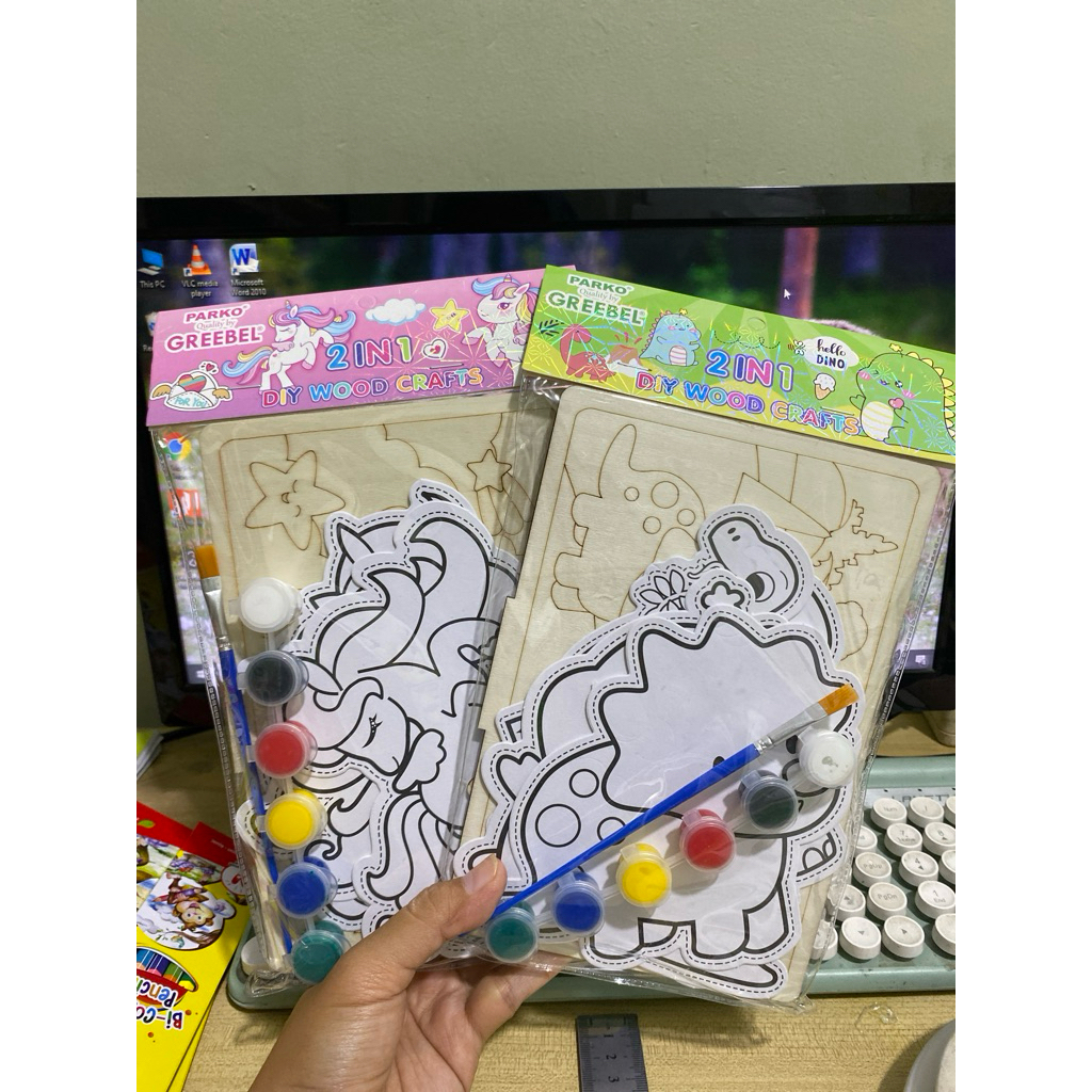 

DIY wood crafts greebel